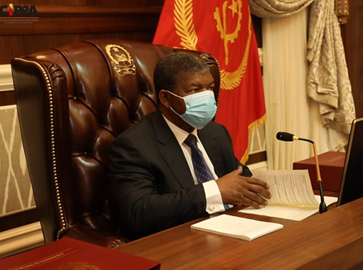 Presidente angolano solicita parecer à CNE para convocar eleições gerais