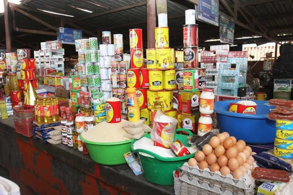 Preços em Angola mantêm tendência ascendente e inflação sobe para 11,25%